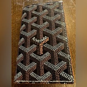 Goyard men’s wallet